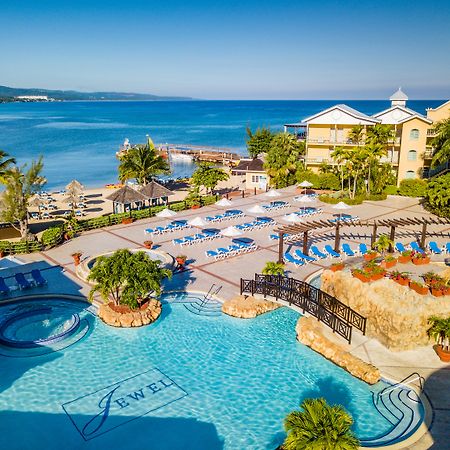 Jewel Paradise Cove Adult Beach Resort & Spa 拉纳韦贝 外观 照片
