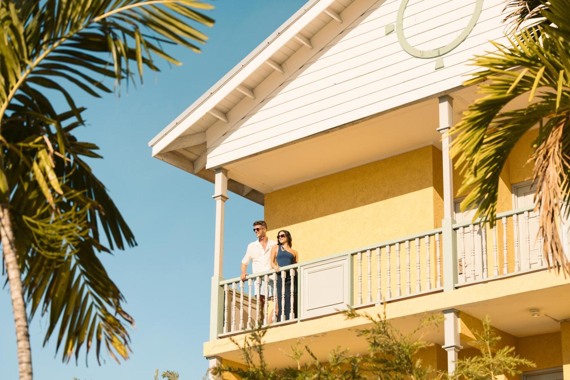 Jewel Paradise Cove Adult Beach Resort & Spa 拉纳韦贝 外观 照片